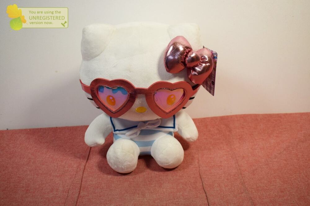 NECA Sanrio Hello Kitty Summertime Medium Plush (Marks)